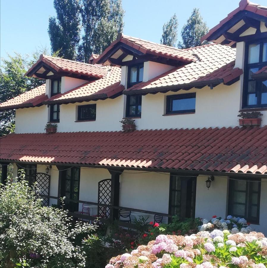 Posada Torre Del Milano 柯米拉斯 外观 照片